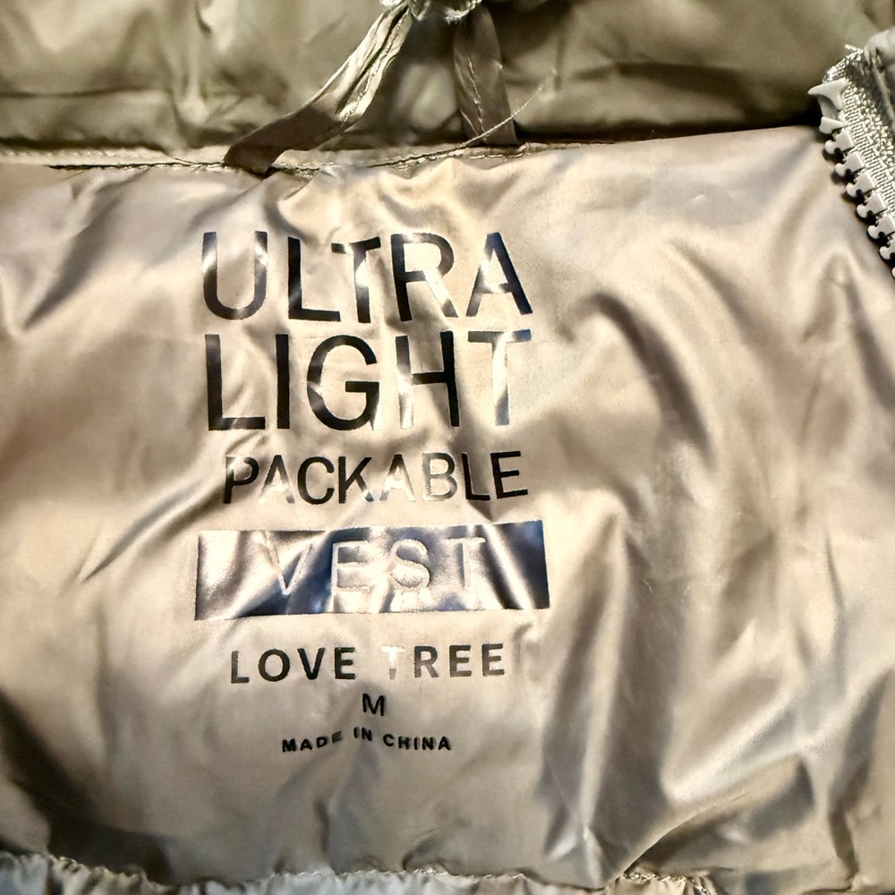 Love Tree Olive Green Quilted Puffer Vest - Picture 4 of 4
